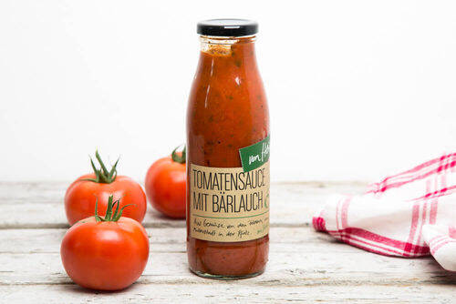 Saucen, Chutneys und Kompott Tomatensauce mit Bärlauch